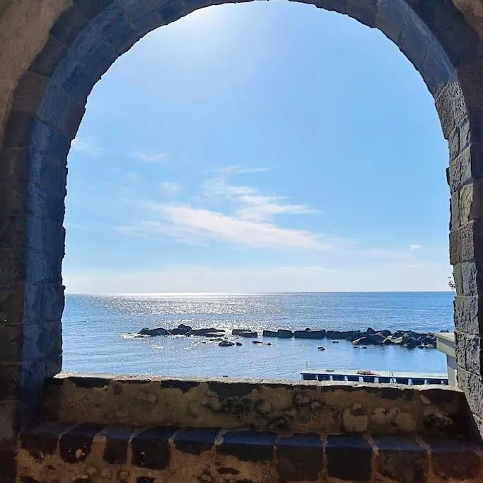 Rosa Di Mare, Riposto Villa