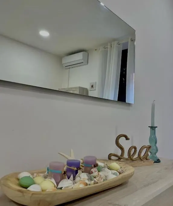 Rosa Di Mare, Riposto Villa Italy